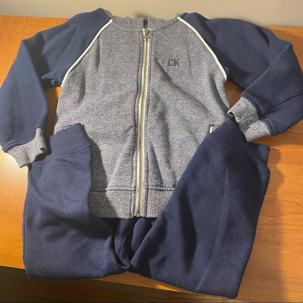 Calvin Klein jeans size 4T